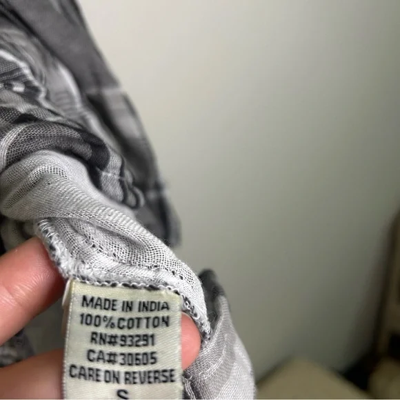 Dylan Plaid black and grey loose fitting top - Picture 6 of 7